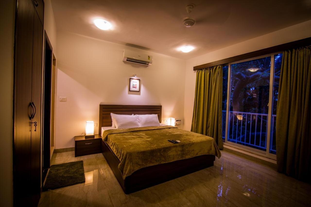 Pinnacle Holiday Homes Arpora Esterno foto