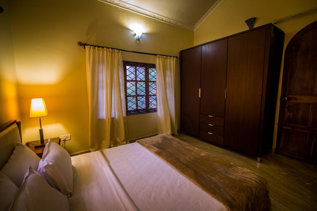 Pinnacle Holiday Homes Arpora Esterno foto