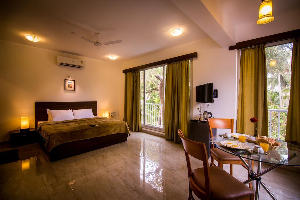 Pinnacle Holiday Homes Arpora Esterno foto